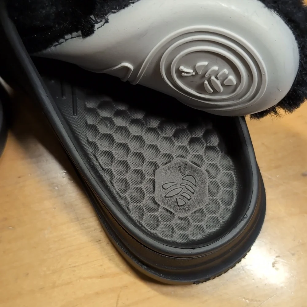 Joybees NWOT Unisex Sz9W Sz7M Black Cozy Clogs Faux Fur Lined - Picture 4 of 10
